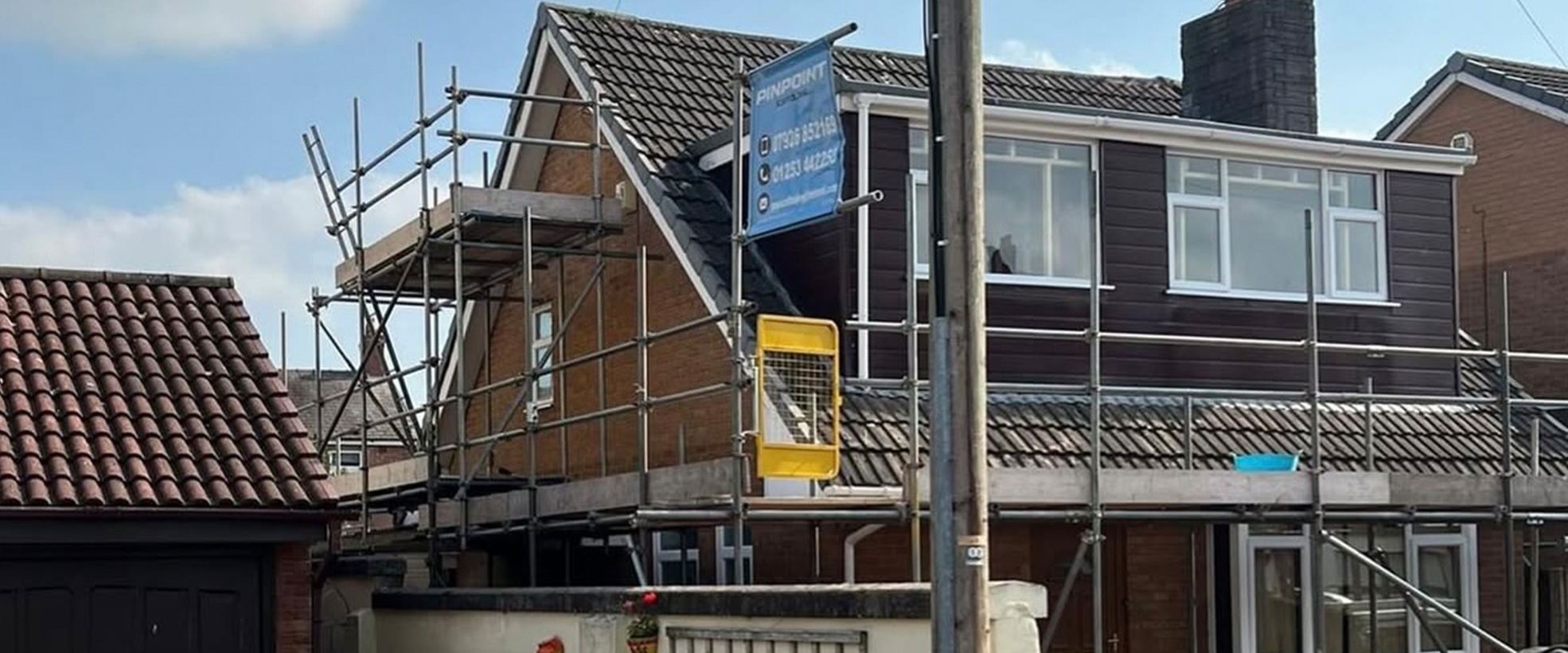 Pinpoint Scaffolding pride ourselves on giving our customers quality workmanship time and time again. Discuss your requirements and to arrange a FREE - NO OBLIGATION quote...  telephone: 01253 442 250 moble: 07926 852 169 - Gary
